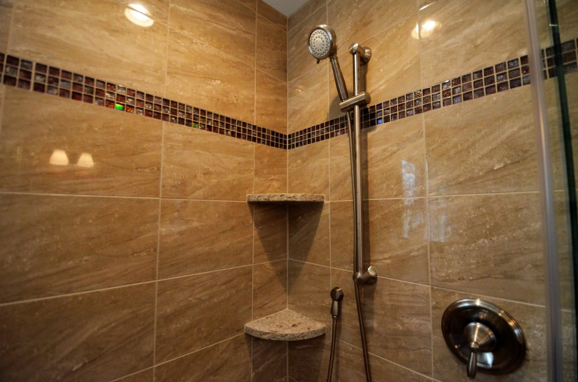 Lafayette Hill Bathroom